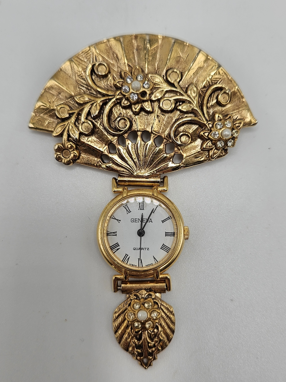 VINTAGE Geneva Gold Tone Large Victorian Style Fan Dangle Watch Brooch Pin